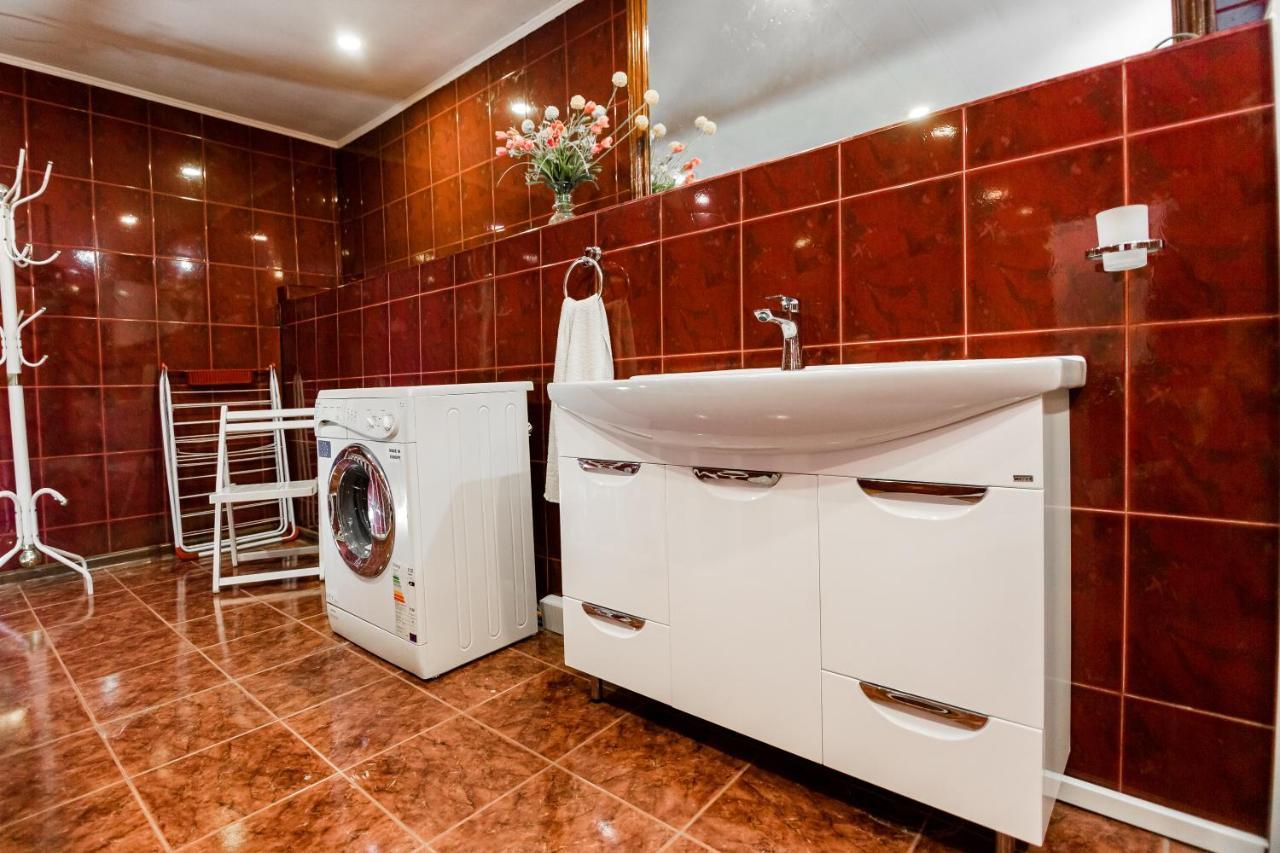 Rustaveli Central Aparthotel Tbilisi Eksteriør bilde